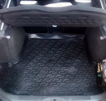 Черный Шкода Октавия, объемом двигателя 1.8 л и пробегом 140 тыс. км за 9200 $, фото 17 на Automoto.ua