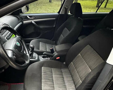 Чорний Шкода Октавія, об'ємом двигуна 1.8 л та пробігом 210 тис. км за 7500 $, фото 34 на Automoto.ua