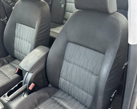 Черный Шкода Октавия, объемом двигателя 2 л и пробегом 239 тыс. км за 7800 $, фото 6 на Automoto.ua