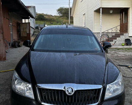 Черный Шкода Октавия, объемом двигателя 1.6 л и пробегом 140 тыс. км за 8000 $, фото 5 на Automoto.ua