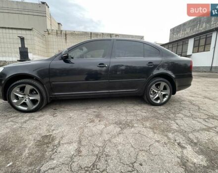 Чорний Шкода Октавія, об'ємом двигуна 1.8 л та пробігом 210 тис. км за 9600 $, фото 2 на Automoto.ua