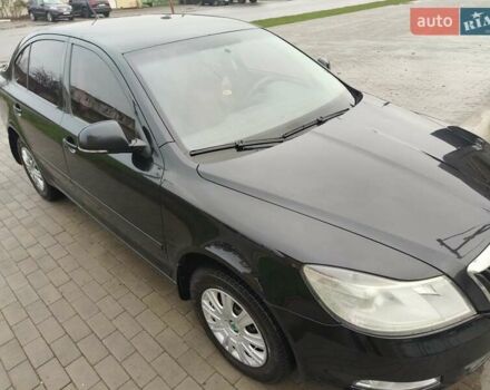 Чорний Шкода Октавія, об'ємом двигуна 1.6 л та пробігом 172 тис. км за 8300 $, фото 1 на Automoto.ua