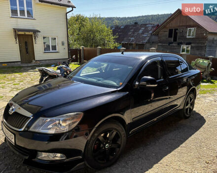 Черный Шкода Октавия, объемом двигателя 1.6 л и пробегом 140 тыс. км за 8000 $, фото 6 на Automoto.ua