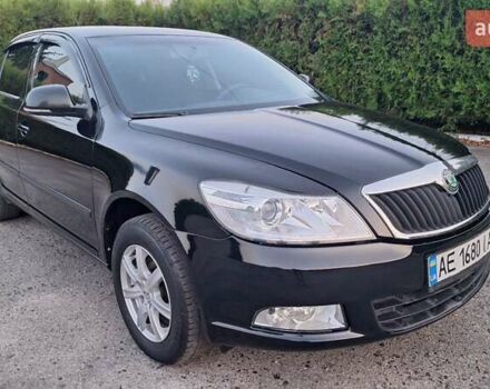 Черный Шкода Октавия, объемом двигателя 1.6 л и пробегом 256 тыс. км за 6500 $, фото 3 на Automoto.ua