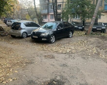 Черный Шкода Октавия, объемом двигателя 2 л и пробегом 260 тыс. км за 8800 $, фото 2 на Automoto.ua