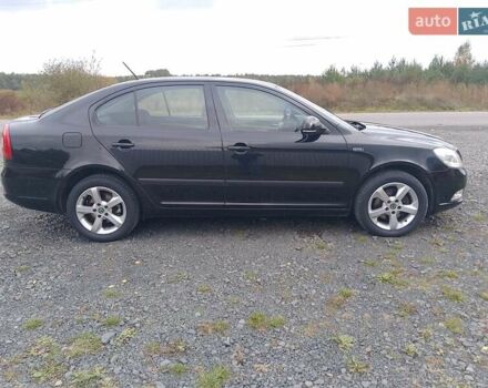 Черный Шкода Октавия, объемом двигателя 1.8 л и пробегом 250 тыс. км за 7800 $, фото 8 на Automoto.ua