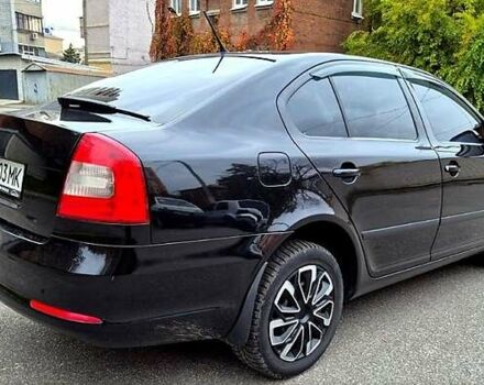 Чорний Шкода Октавія, об'ємом двигуна 2 л та пробігом 232 тис. км за 9800 $, фото 6 на Automoto.ua