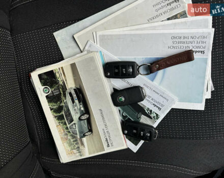 Черный Шкода Октавия, объемом двигателя 1.8 л и пробегом 170 тыс. км за 7900 $, фото 30 на Automoto.ua