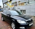 Черный Шкода Октавия, объемом двигателя 1.6 л и пробегом 232 тыс. км за 8400 $, фото 1 на Automoto.ua
