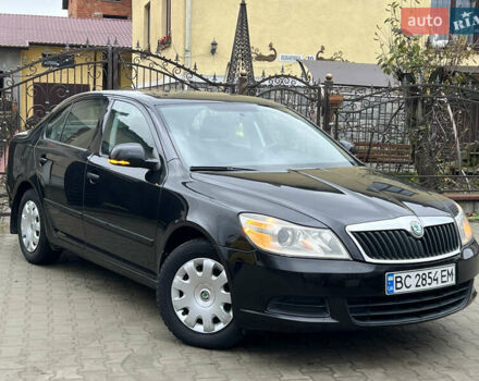 Черный Шкода Октавия, объемом двигателя 1.6 л и пробегом 216 тыс. км за 7300 $, фото 8 на Automoto.ua