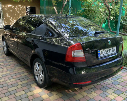 Черный Шкода Октавия, объемом двигателя 1.6 л и пробегом 133 тыс. км за 9500 $, фото 1 на Automoto.ua