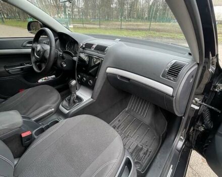 Чорний Шкода Октавія, об'ємом двигуна 1.8 л та пробігом 210 тис. км за 9600 $, фото 16 на Automoto.ua