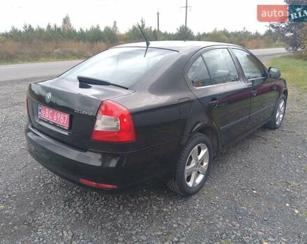 Черный Шкода Октавия, объемом двигателя 1.8 л и пробегом 250 тыс. км за 7800 $, фото 5 на Automoto.ua
