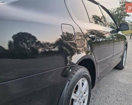 Черный Шкода Октавия, объемом двигателя 1.6 л и пробегом 256 тыс. км за 6500 $, фото 1 на Automoto.ua