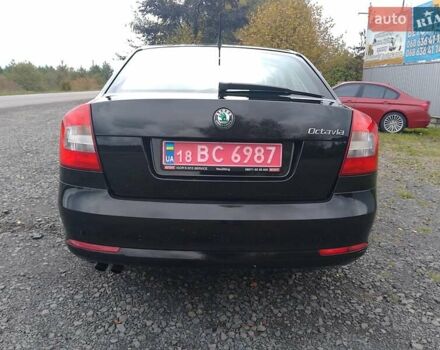 Черный Шкода Октавия, объемом двигателя 1.8 л и пробегом 250 тыс. км за 7800 $, фото 10 на Automoto.ua