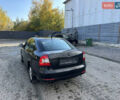 Черный Шкода Октавия, объемом двигателя 2 л и пробегом 239 тыс. км за 7800 $, фото 2 на Automoto.ua