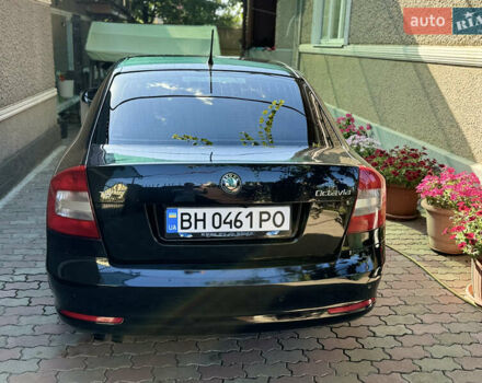 Черный Шкода Октавия, объемом двигателя 1.8 л и пробегом 170 тыс. км за 7900 $, фото 7 на Automoto.ua