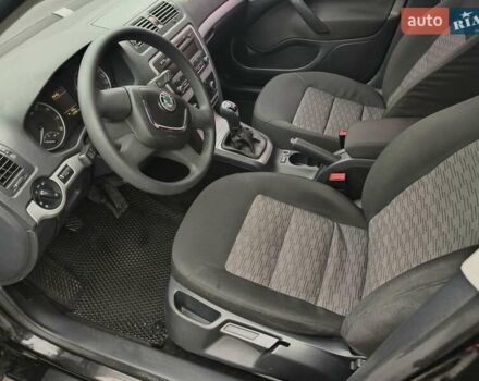 Чорний Шкода Октавія, об'ємом двигуна 1.6 л та пробігом 172 тис. км за 8300 $, фото 18 на Automoto.ua