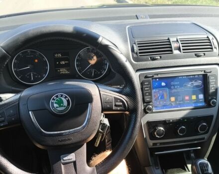 Черный Шкода Октавия, объемом двигателя 1.8 л и пробегом 240 тыс. км за 8100 $, фото 9 на Automoto.ua