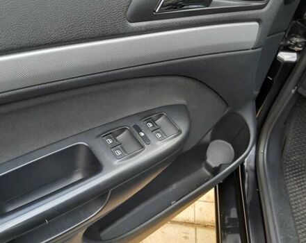 Черный Шкода Октавия, объемом двигателя 1.8 л и пробегом 135 тыс. км за 8200 $, фото 2 на Automoto.ua