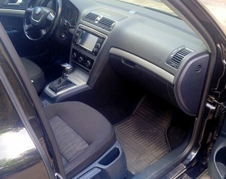 Черный Шкода Октавия, объемом двигателя 1.8 л и пробегом 145 тыс. км за 8200 $, фото 7 на Automoto.ua