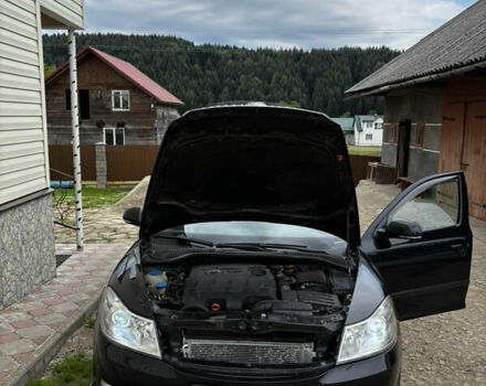 Черный Шкода Октавия, объемом двигателя 1.6 л и пробегом 140 тыс. км за 8000 $, фото 2 на Automoto.ua