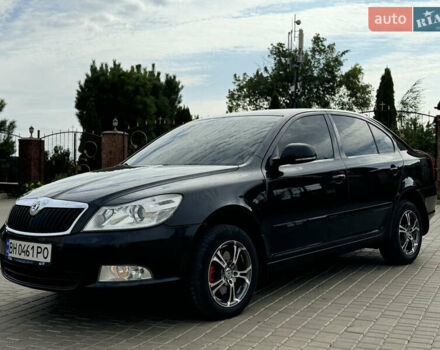 Черный Шкода Октавия, объемом двигателя 1.8 л и пробегом 170 тыс. км за 7900 $, фото 49 на Automoto.ua