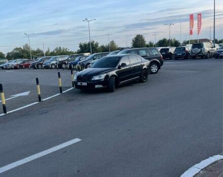 Черный Шкода Октавия, объемом двигателя 2 л и пробегом 280 тыс. км за 8500 $, фото 2 на Automoto.ua