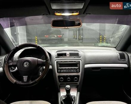 Черный Шкода Октавия, объемом двигателя 1.9 л и пробегом 293 тыс. км за 6800 $, фото 11 на Automoto.ua