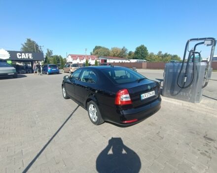 Чорний Шкода Октавія, об'ємом двигуна 1.6 л та пробігом 235 тис. км за 6900 $, фото 2 на Automoto.ua