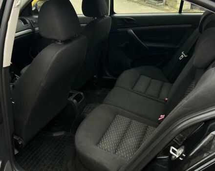 Черный Шкода Октавия, объемом двигателя 1.6 л и пробегом 216 тыс. км за 7300 $, фото 19 на Automoto.ua