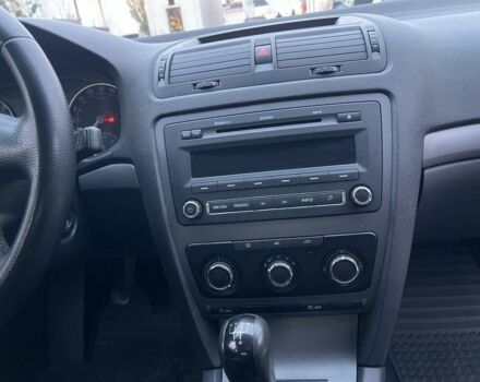 Шкода Октавія 2011 у Вінниці на Automoto.ua Чорний Шкода Октавія, об'ємом двигуна 1.6 л та пробігом 240 тис. км за 7400 $, фото 7 на Automoto.ua