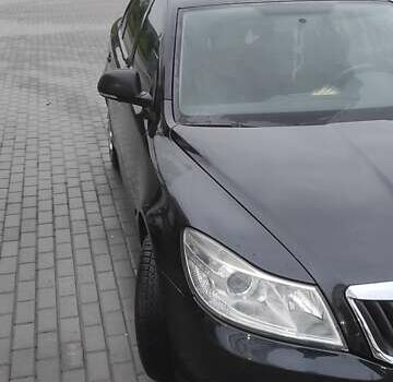 Шкода Октавия 2011 в Ужгороде на Automoto.ua Черный Шкода Октавия, объемом двигателя 1.6 л и пробегом 270 тыс. км за 7200 $, фото 8 на Automoto.ua