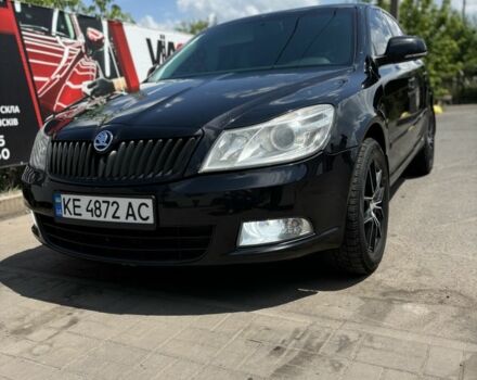 Черный Шкода Октавия, объемом двигателя 2 л и пробегом 260 тыс. км за 8800 $, фото 4 на Automoto.ua