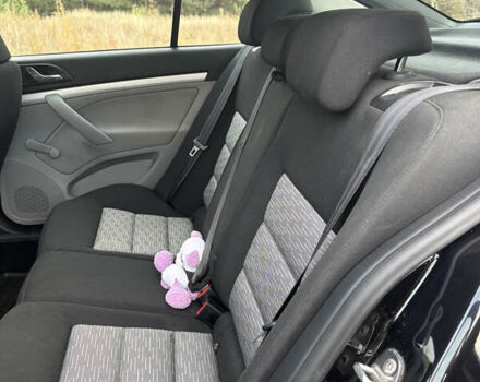 Чорний Шкода Октавія, об'ємом двигуна 1.4 л та пробігом 116 тис. км за 9302 $, фото 7 на Automoto.ua