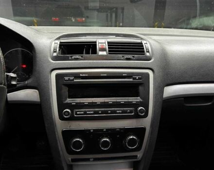 Черный Шкода Октавия, объемом двигателя 1.9 л и пробегом 293 тыс. км за 6800 $, фото 17 на Automoto.ua