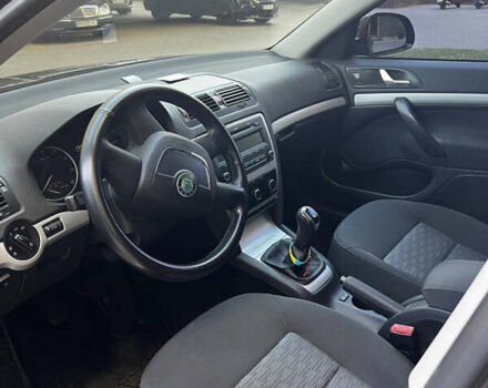 Чорний Шкода Октавія, об'ємом двигуна 1.6 л та пробігом 149 тис. км за 10500 $, фото 19 на Automoto.ua