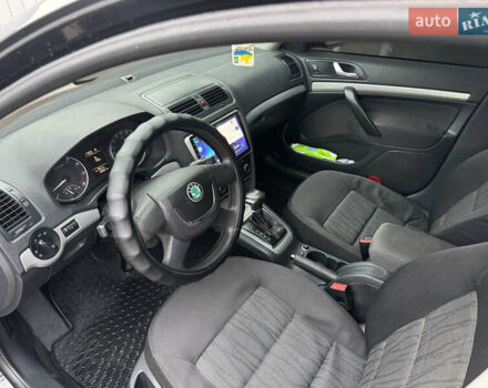 Чорний Шкода Октавія, об'ємом двигуна 1.8 л та пробігом 170 тис. км за 8000 $, фото 8 на Automoto.ua