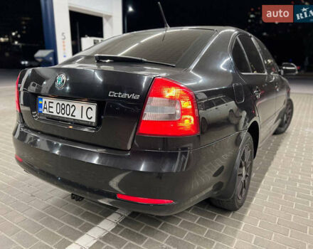 Шкода Октавія 2011 у Дніпро (Дніпропетровську) на Automoto.ua Чорний Шкода Октавія, об'ємом двигуна 1.6 л та пробігом 215 тис. км за 8900 $, фото 9 на Automoto.ua