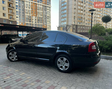 Чорний Шкода Октавія, об'ємом двигуна 1.6 л та пробігом 149 тис. км за 10500 $, фото 8 на Automoto.ua