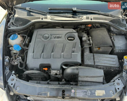 Черный Шкода Октавия, объемом двигателя 1.6 л и пробегом 310 тыс. км за 7500 $, фото 22 на Automoto.ua