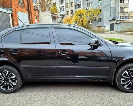 Чорний Шкода Октавія, об'ємом двигуна 2 л та пробігом 232 тис. км за 9800 $, фото 3 на Automoto.ua