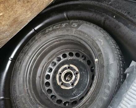 Черный Шкода Октавия, объемом двигателя 1.4 л и пробегом 207 тыс. км за 7500 $, фото 13 на Automoto.ua