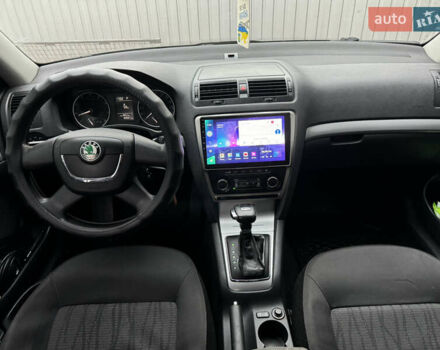 Чорний Шкода Октавія, об'ємом двигуна 1.8 л та пробігом 170 тис. км за 8000 $, фото 9 на Automoto.ua