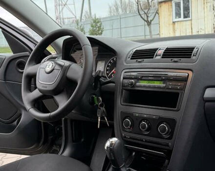 Черный Шкода Октавия, объемом двигателя 1.6 л и пробегом 188 тыс. км за 7999 $, фото 29 на Automoto.ua