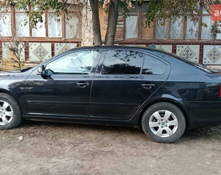 Черный Шкода Октавия, объемом двигателя 1.6 л и пробегом 220 тыс. км за 11500 $, фото 6 на Automoto.ua