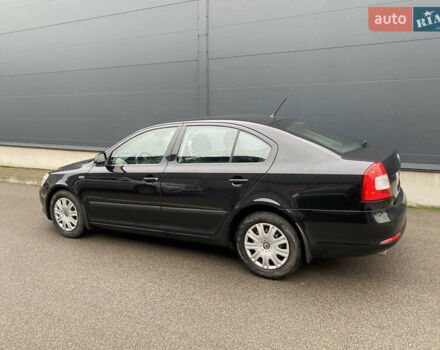 Чорний Шкода Октавія, об'ємом двигуна 1.6 л та пробігом 183 тис. км за 7999 $, фото 24 на Automoto.ua