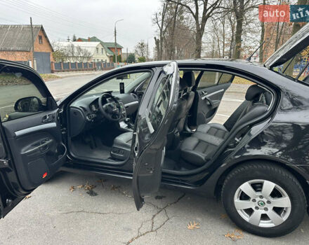 Черный Шкода Октавия, объемом двигателя 1.6 л и пробегом 175 тыс. км за 8300 $, фото 48 на Automoto.ua