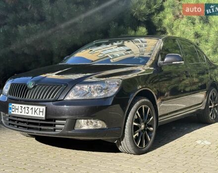 Шкода Октавія 2012 у Одесі на Automoto.ua Чорний Шкода Октавія, об'ємом двигуна 1.97 л та пробігом 41 тис. км за 16200 $, фото 12 на Automoto.ua