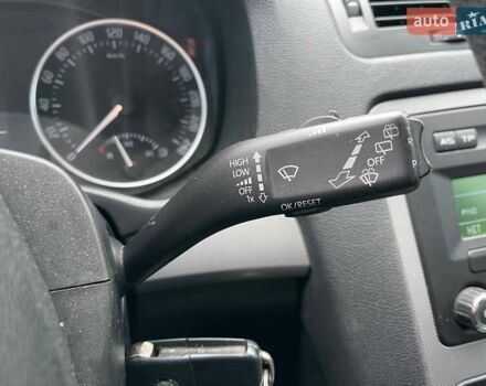 Черный Шкода Октавия, объемом двигателя 1.8 л и пробегом 159 тыс. км за 7990 $, фото 19 на Automoto.ua